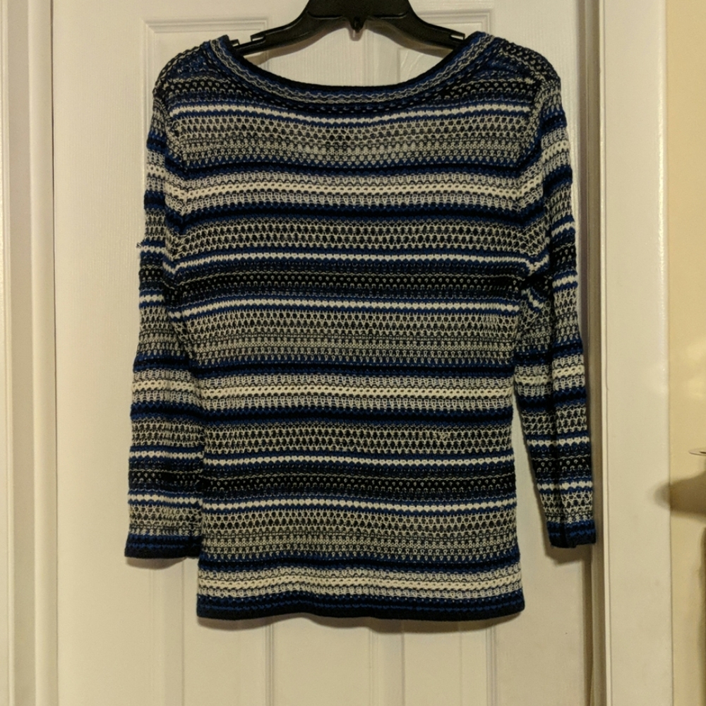 Clothes - Picture 2 of 2